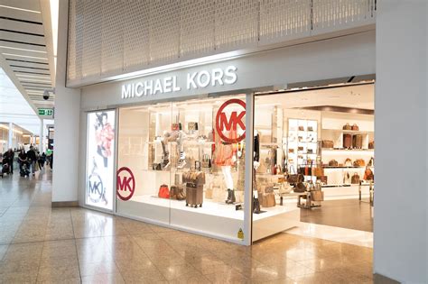 Shops with MICHAEL MICHAEL KORS in Yerevan title